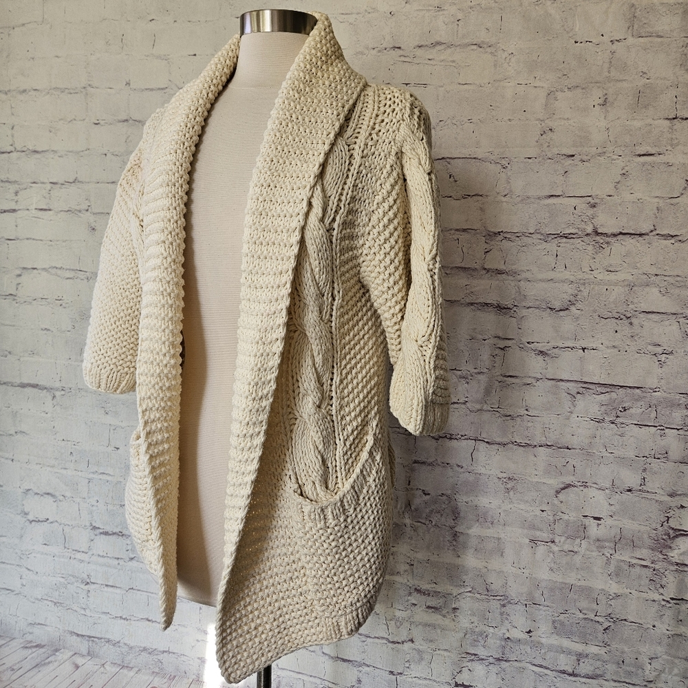 Gap Hand Knit Cream Chunky Cable Knit Half Sleeve Cardigan Sweater Medium